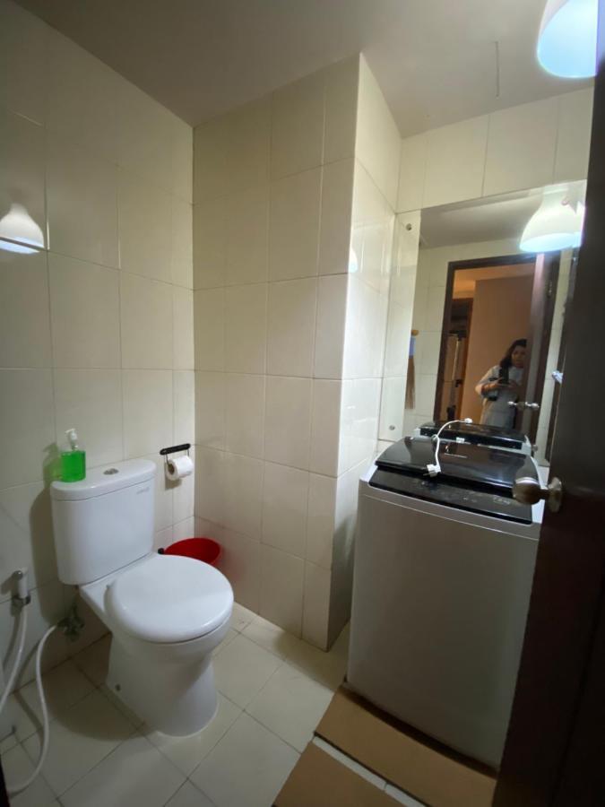 Callia Apartement Golf View Pulo Mas Jakarta Timur Exterior photo